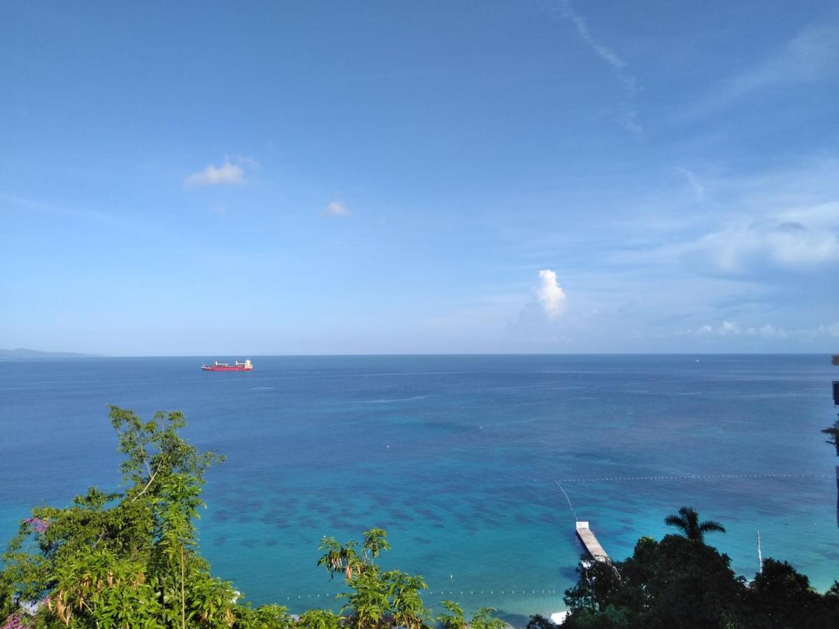 Апартаменти Irresistible View-Mobay Club 1408 Монтего-Бей Екстер'єр фото