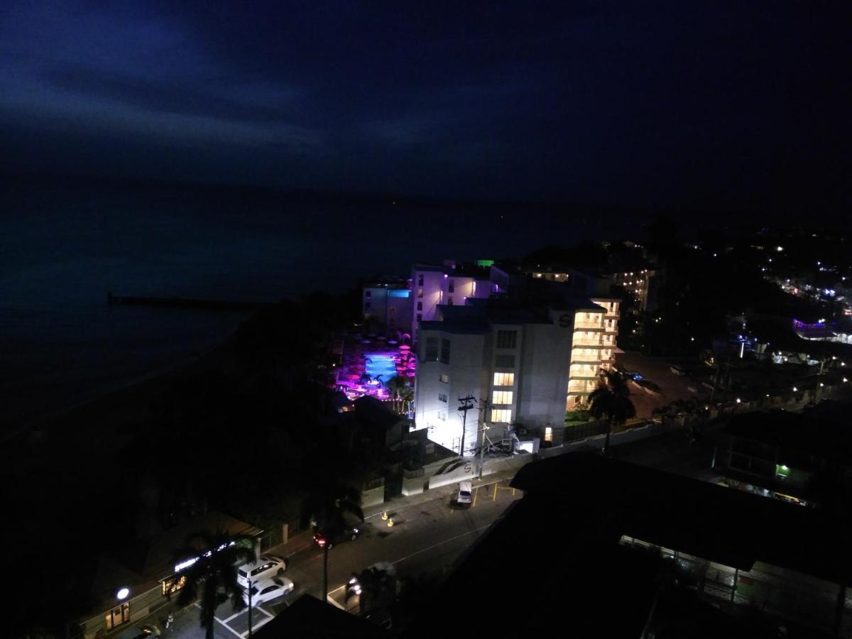 Апартаменти Irresistible View-Mobay Club 1408 Монтего-Бей Екстер'єр фото